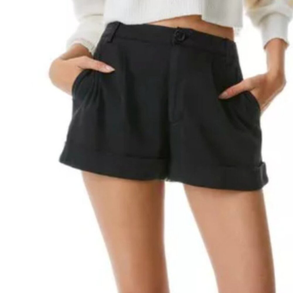 Alice * Olivia Dawson High Waisted Cuffed Short in Black